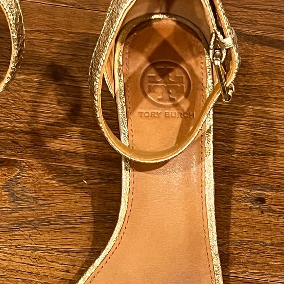 Tory Burch Gold Savannah Wedge Sandal - Picture 6 of 11
